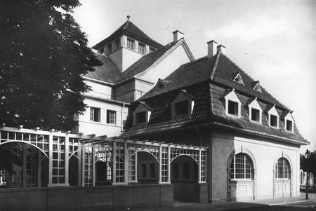 Die Trinkkuranlage an der Kurstraße